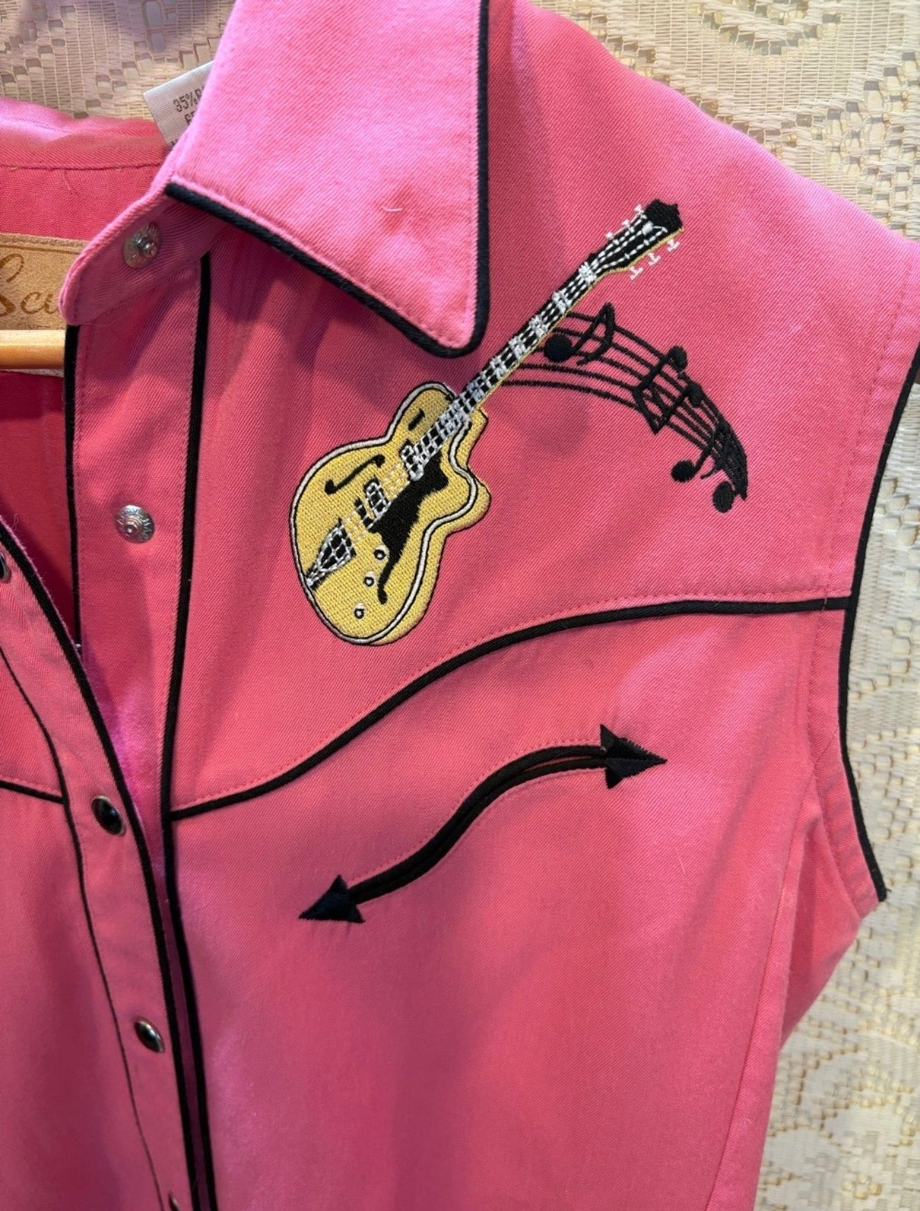 Scully Pink Sleeveless Western Button-Down Shirt with Guitar Embroidery