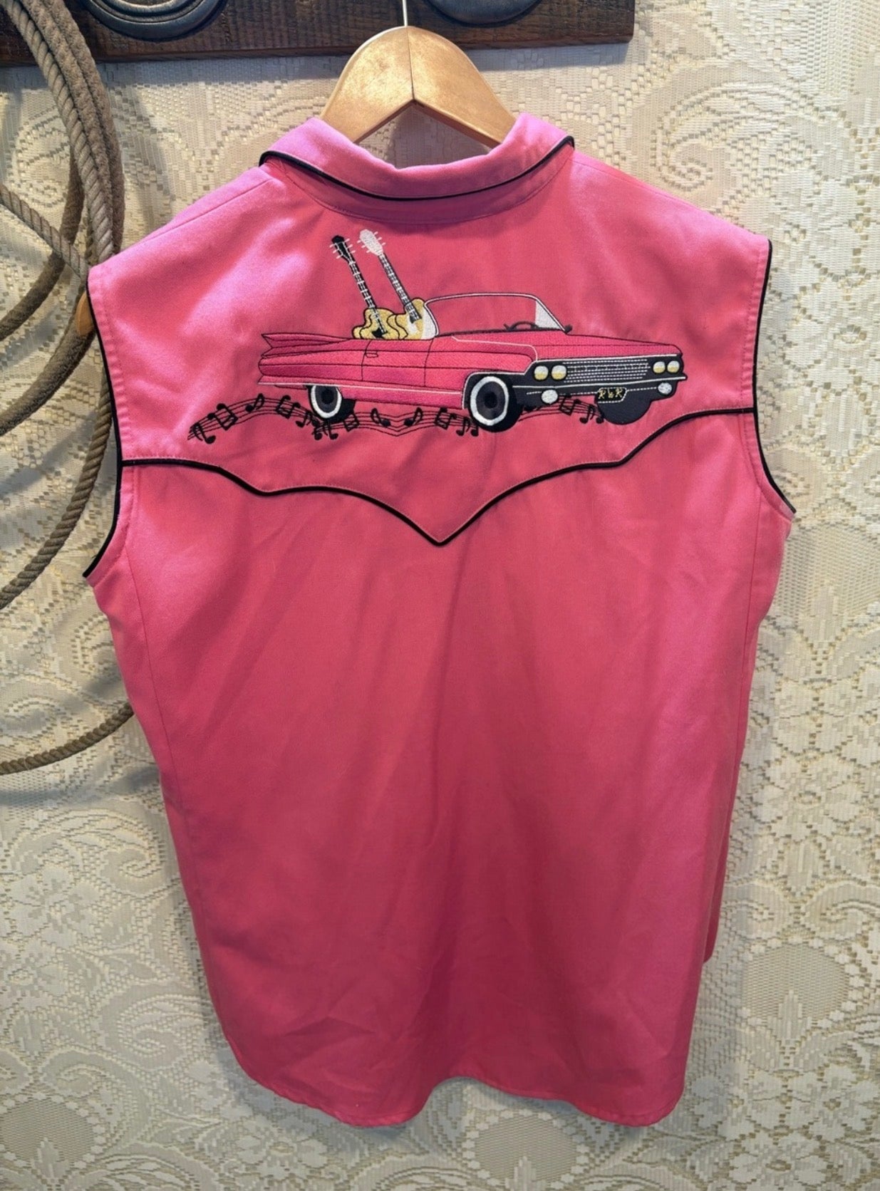 Scully Pink Sleeveless Western Button-Down Shirt with Guitar Embroidery