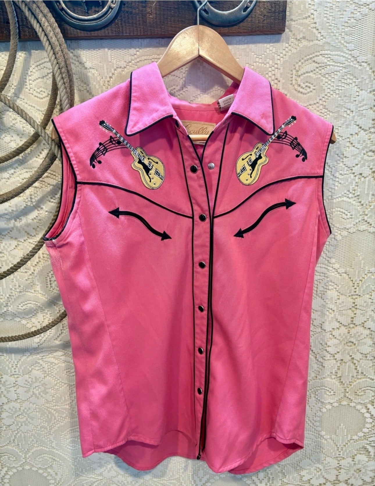 Scully Pink Sleeveless Western Button-Down Shirt with Guitar Embroidery