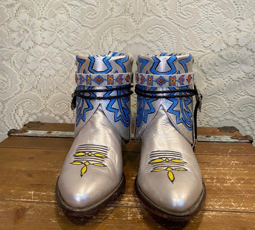 Handcrafted and Hand Painted White Cowgirl ankle Booties woman’s size 8 M