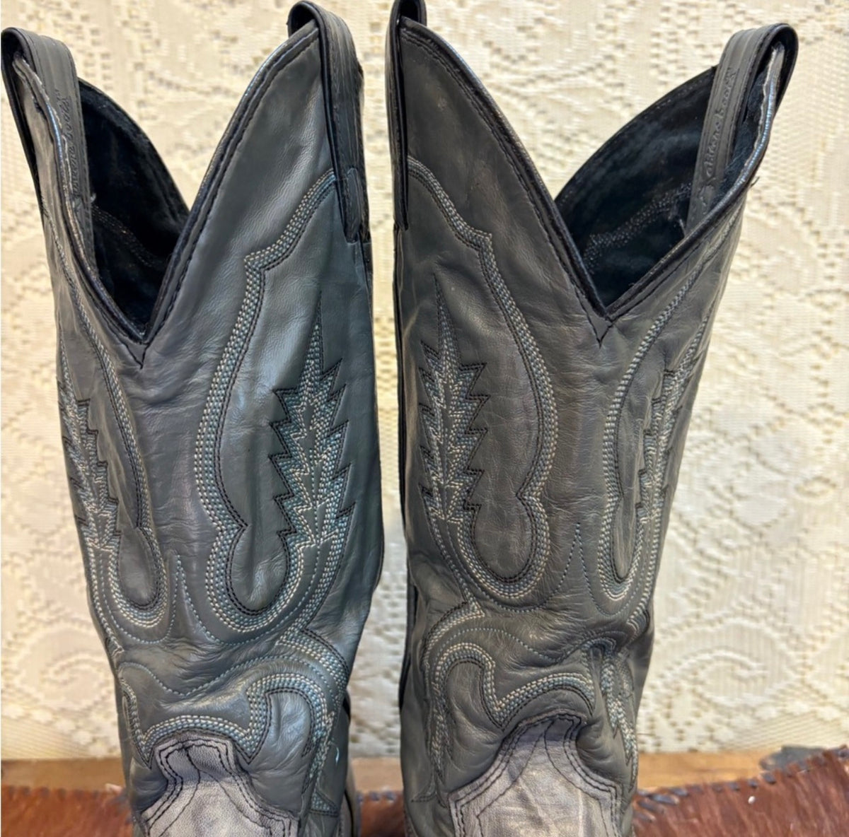 Abilene Boot Co. Men's Distressed Gray Western Boots size 8 1/2 D