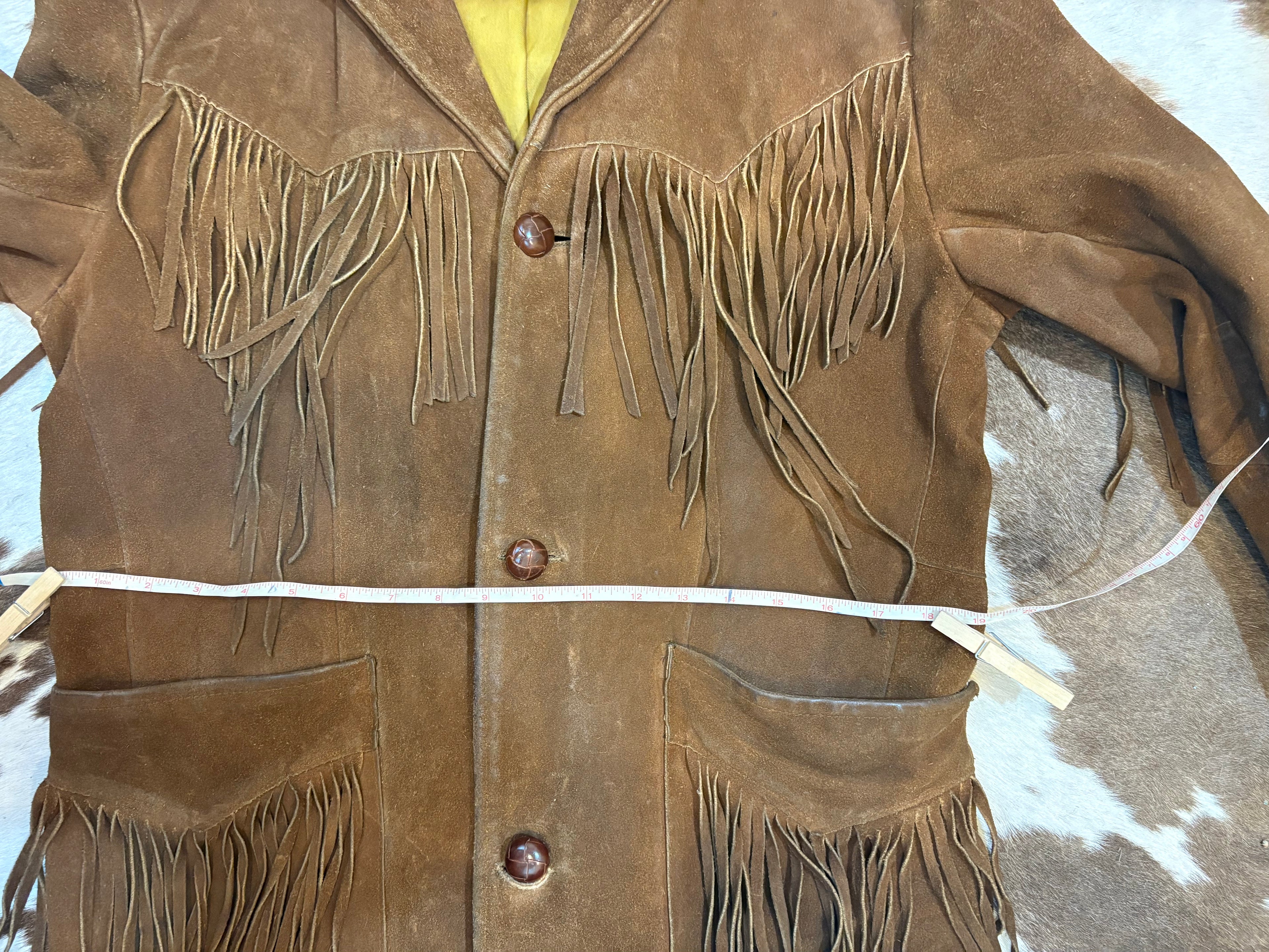 1970s Pioneer Wear Tan Suede Fringe Jacket 36