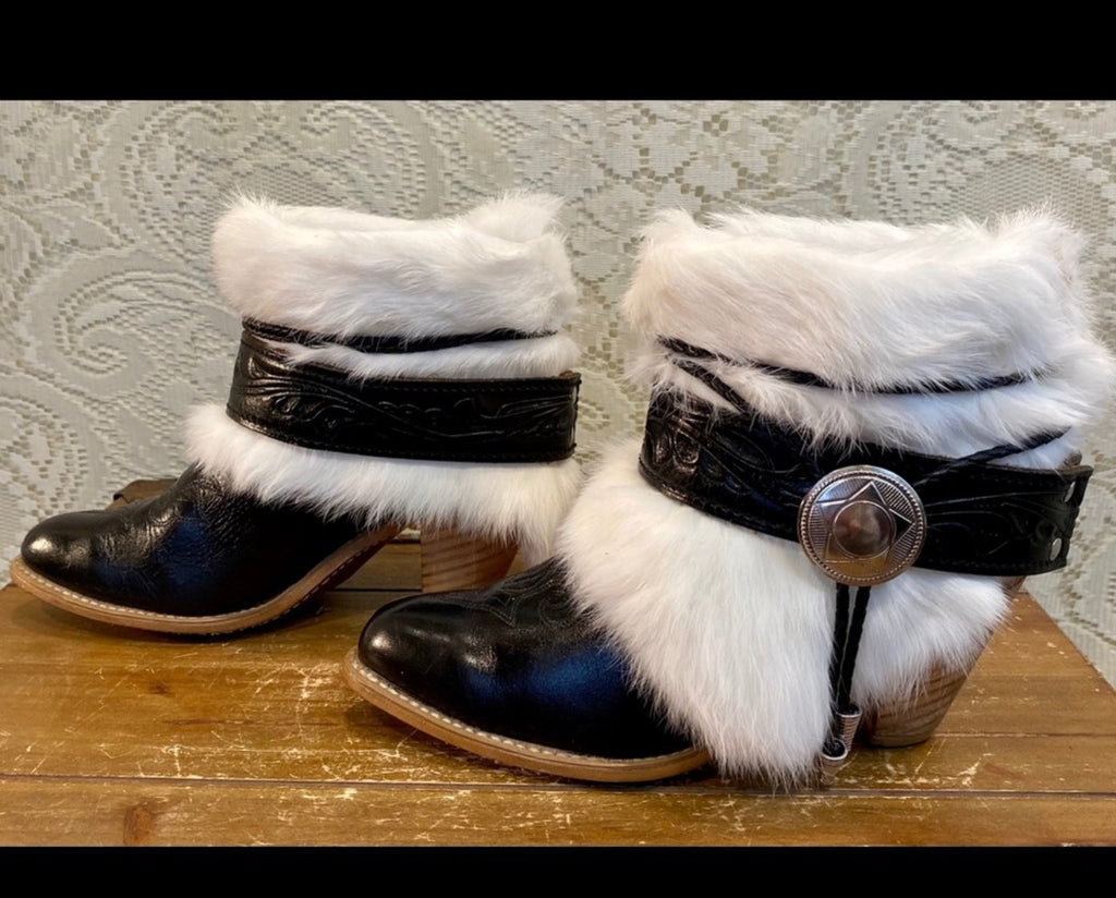 Handcrafted Leather and Fur Vintage Ankle Booties
