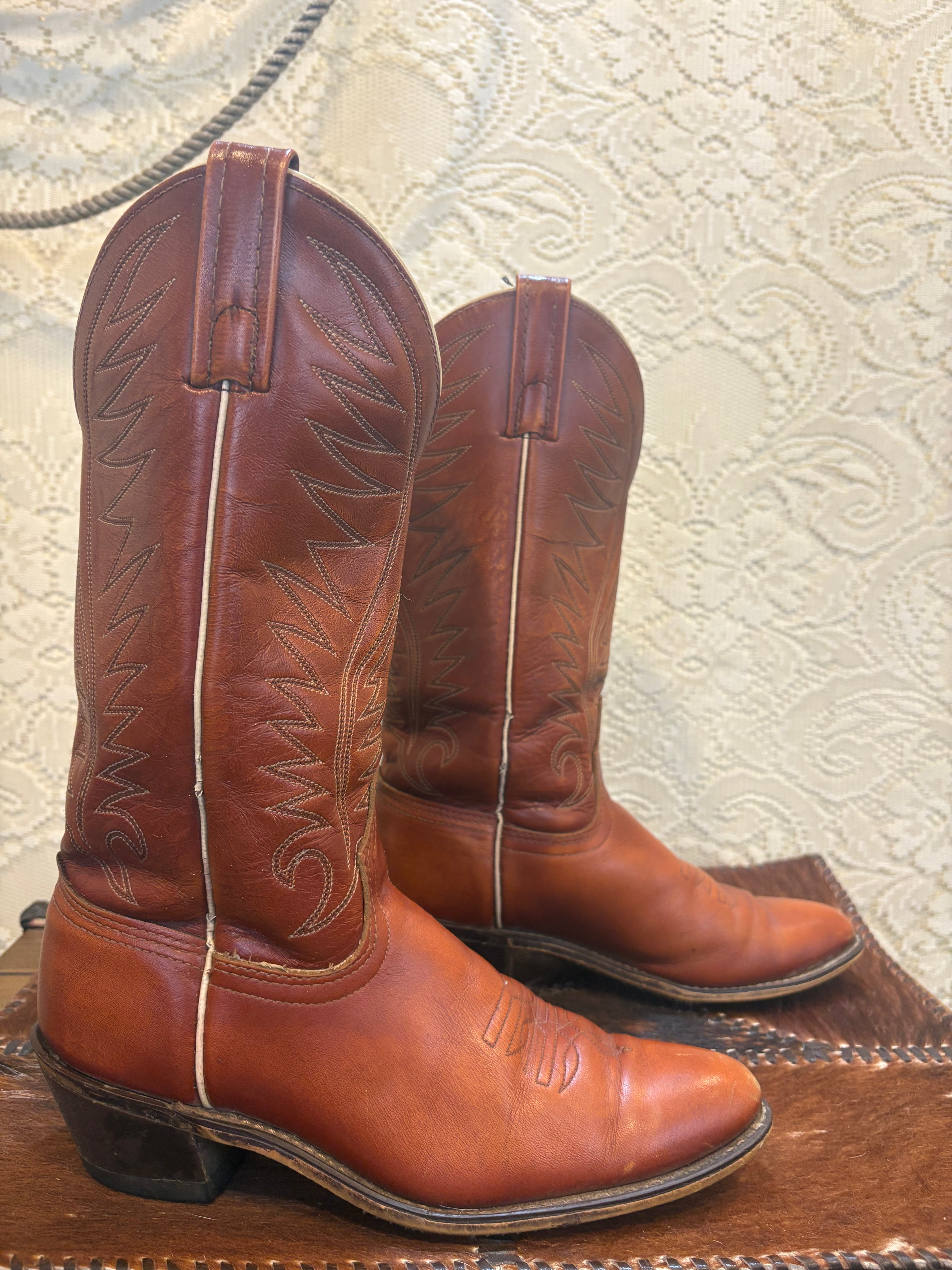 Vintage Acme Tan Leather Cowgirl Boots size 7