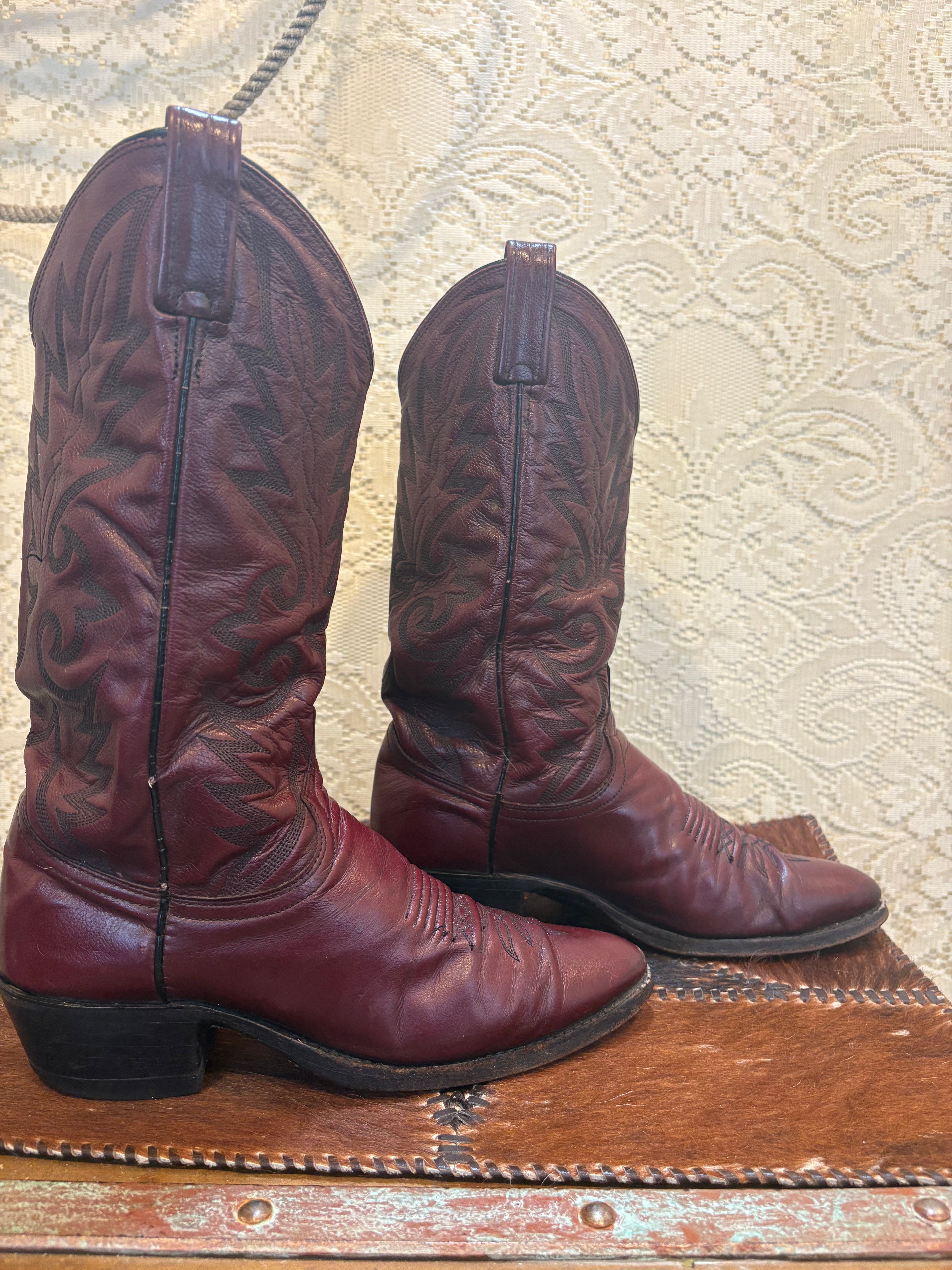 Dan Post Burgundy Cowboy Boots men’s 8.5 D women’s size 10