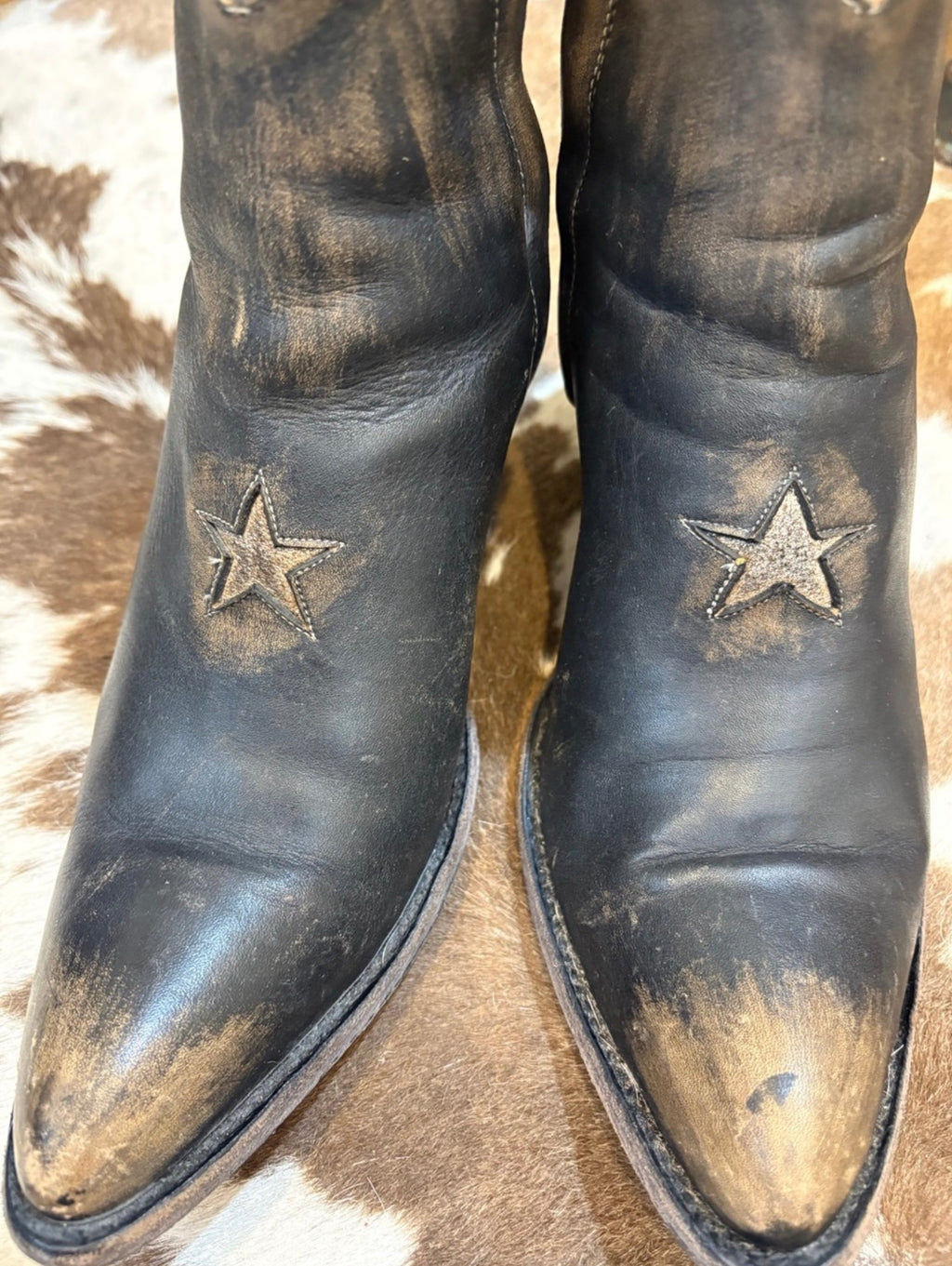 Free People Black Leather Ankle Booties with Star Accent size 8.5 by Mexicana