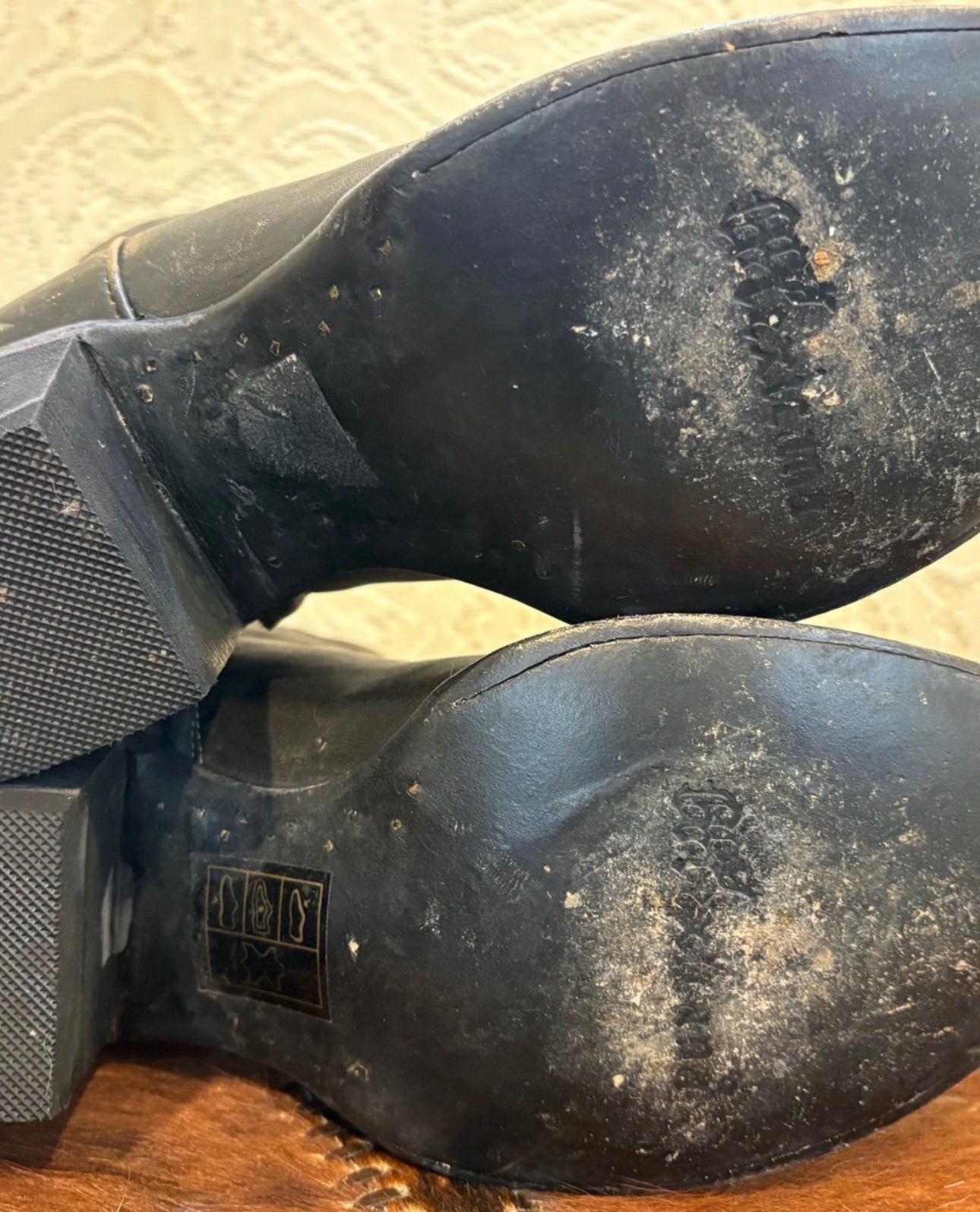Free People Black Leather Ankle Booties with Star Accent size 8.5 by Mexicana